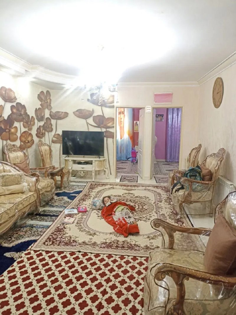 آپارتمان 74 متری دو خوابه در افسریه تهران13721225261