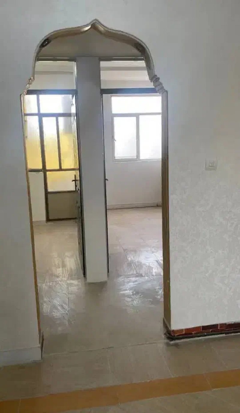 آپارتمان 72 متری دو خوابه در آیت الله کاشانی اسلام شهر13722825293