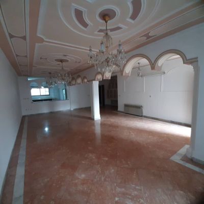 آپارتمان 200 متری سه خوابه در بلوار طالب آملی آمل