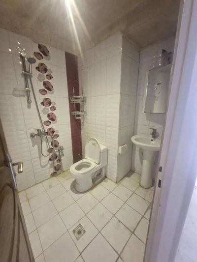 آپارتمان 94 متری دو خوابه در تهرانپارس غربی تهران