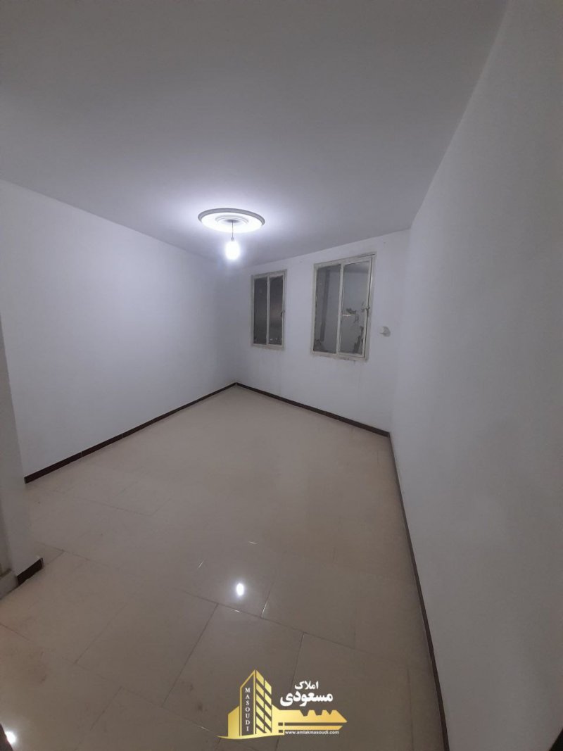 آپارتمان 120 متری دو خوابه در امیریه شهریار13741625689