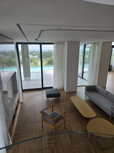 ویلا 1300 متری شش خوابه در نوشهر