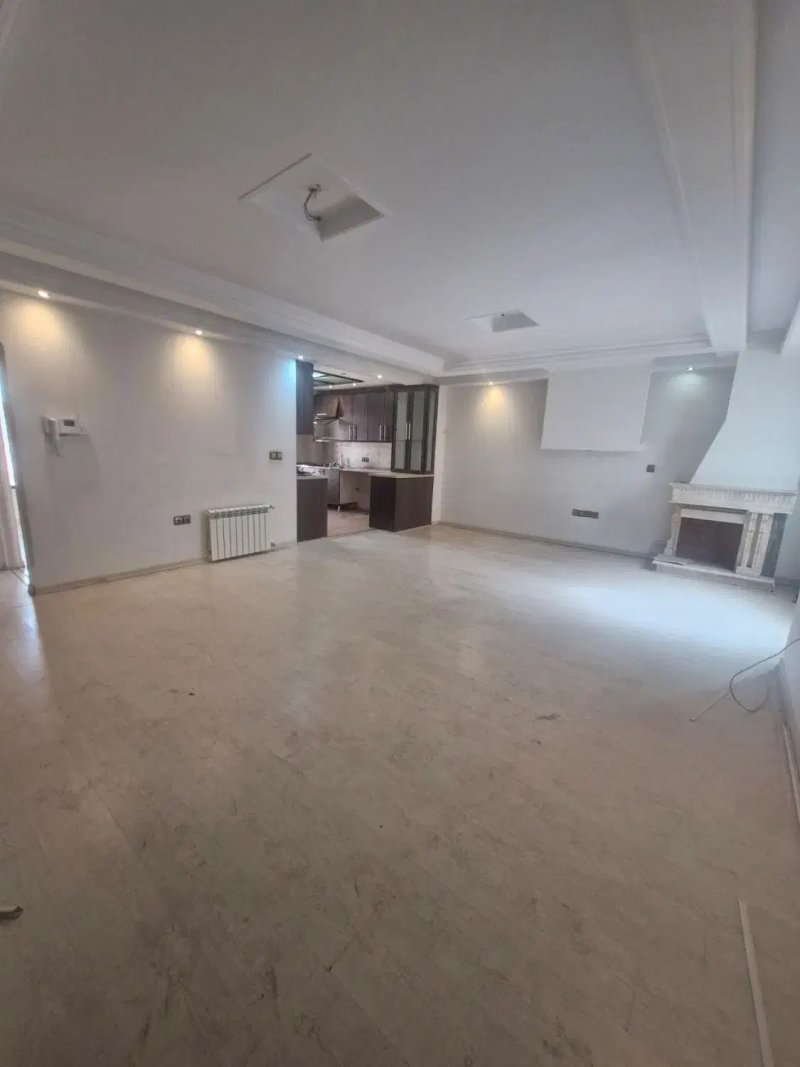 آپارتمان 94 متری دو خوابه در تهرانپارس غربی تهران13734925556