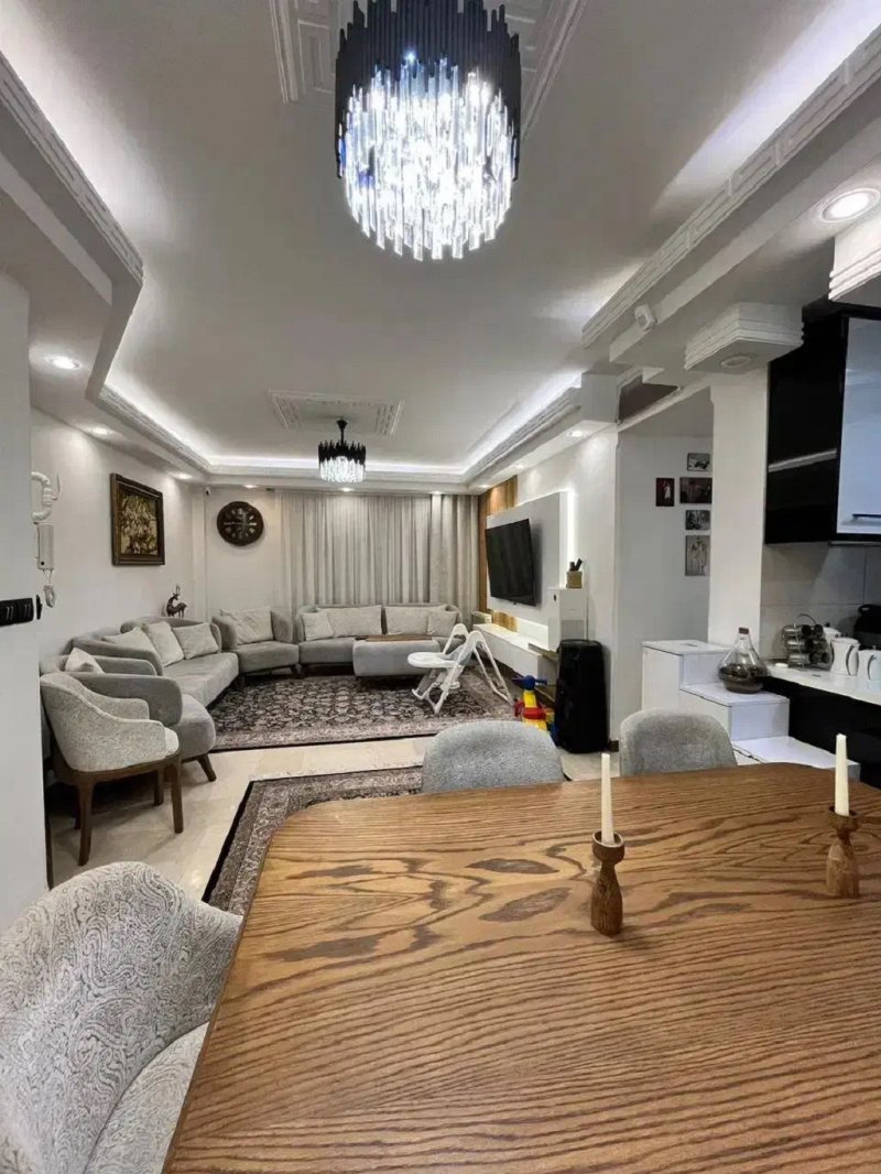 آپارتمان 73 متری دو خوابه در تهرانپارس غربی تهران13735125563