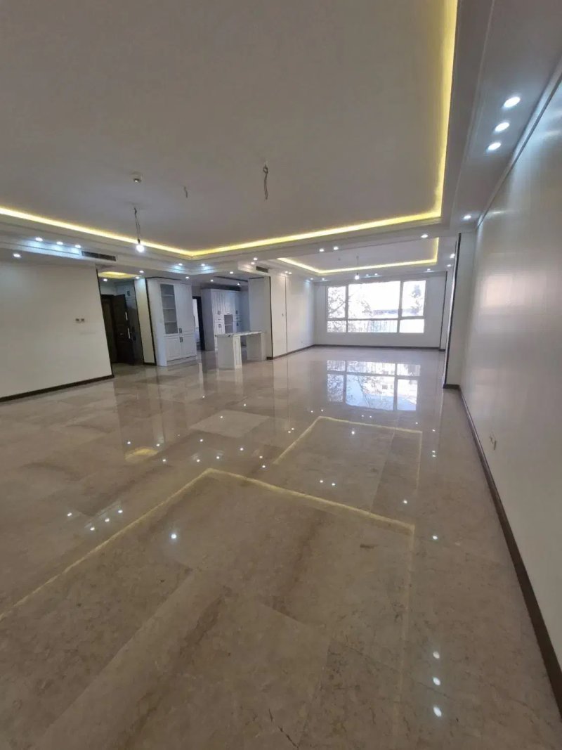 آپارتمان 123 متری سه خوابه در تهرانپارس غربی تهران13734825544