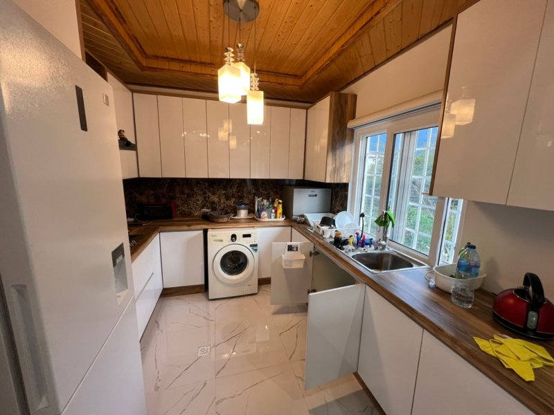 ویلا 200 متری دو خوابه در چلندر نوشهر13731925441