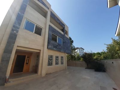 ویلا 640 متری چهارخوابه در نوشهر