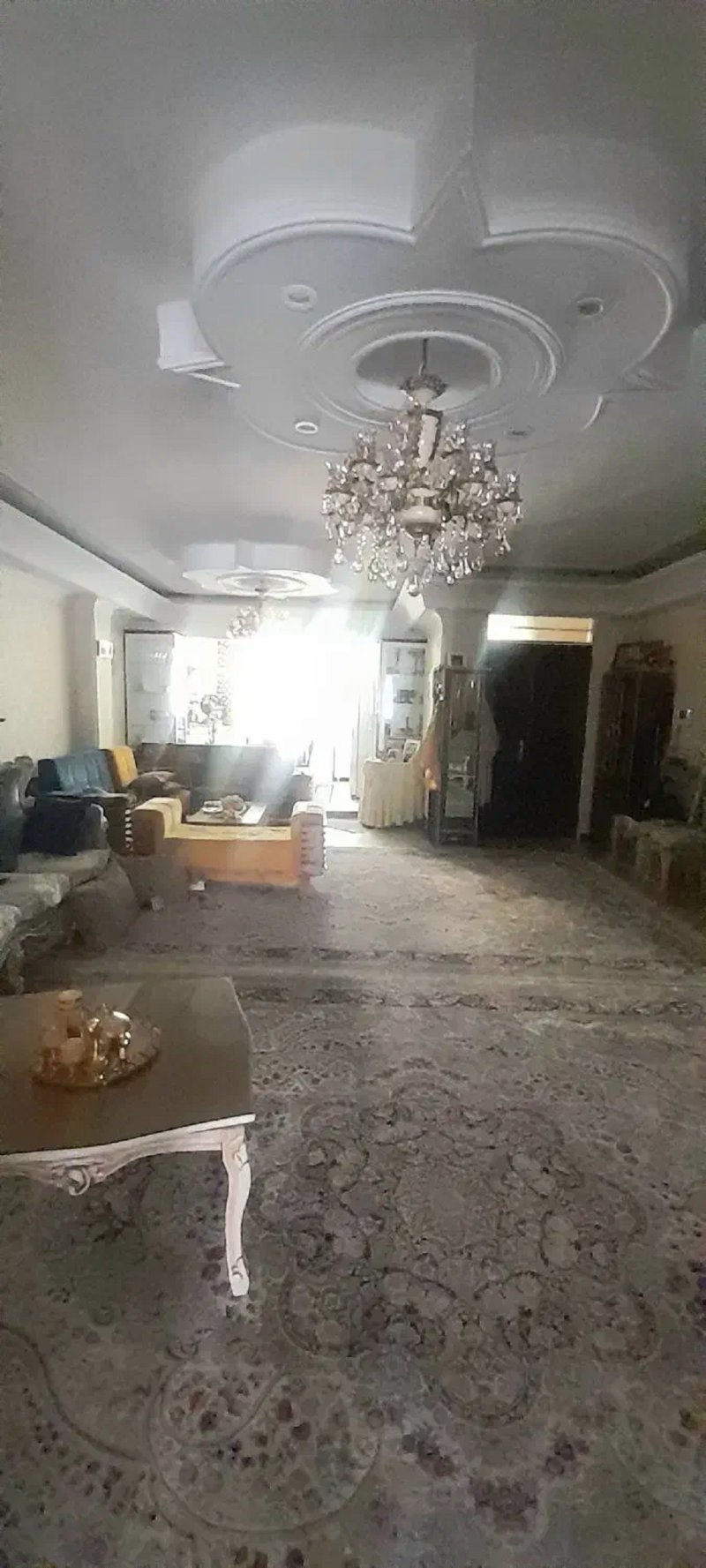 آپارتمان 100 متری دو خوابه در تهرانپارس غربی تهران13735925599