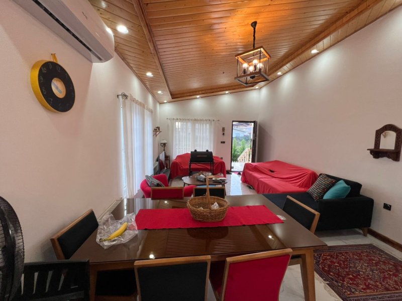 ویلا 200 متری دو خوابه در چلندر نوشهر13731925444