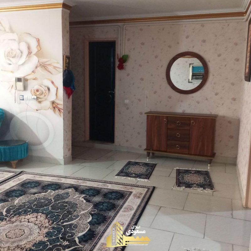 آپارتمان 80 متری یک خوابه در امیریه شهریار13741825691