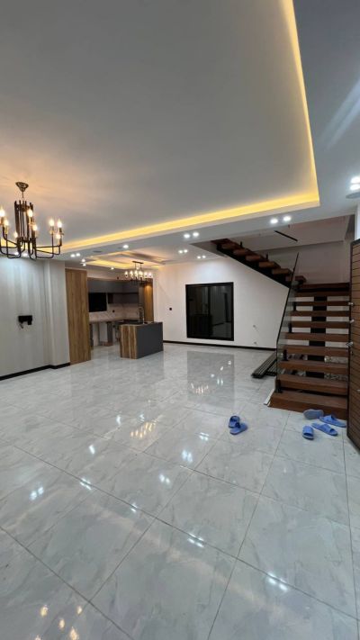 ویلا 384 متری سه خوابه در چمستان