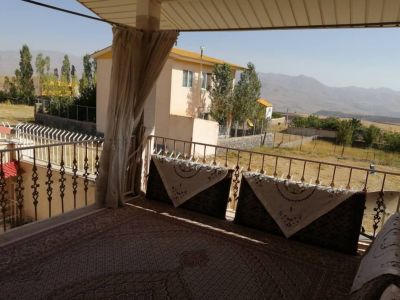 ویلا 250 متری در هرنج طالقان