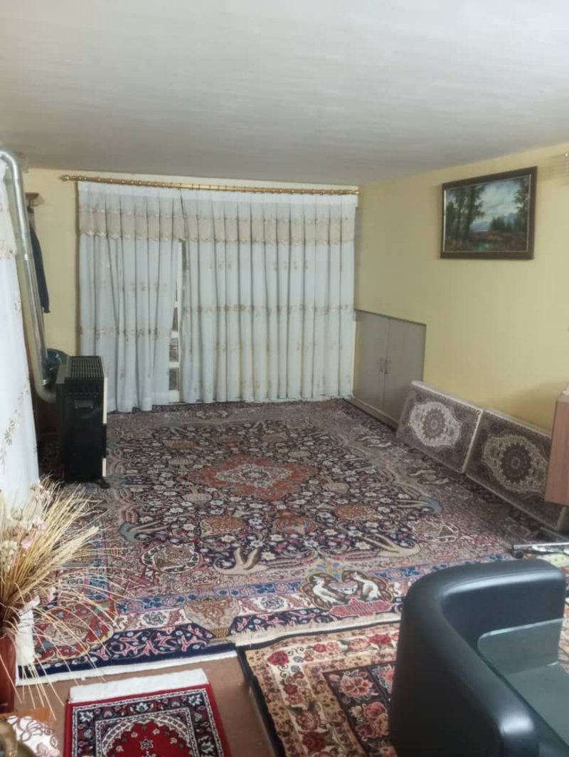 ویلا 250 متری در هرنج طالقان13739325659