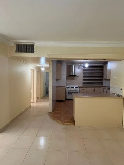 آپارتمان 100 متری دو خوابه در تهرانپارس غربی تهران