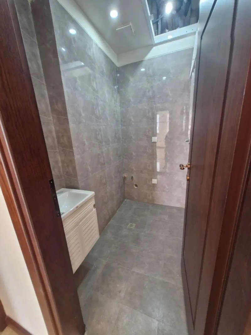 آپارتمان 123 متری سه خوابه در تهرانپارس غربی تهران13734825555