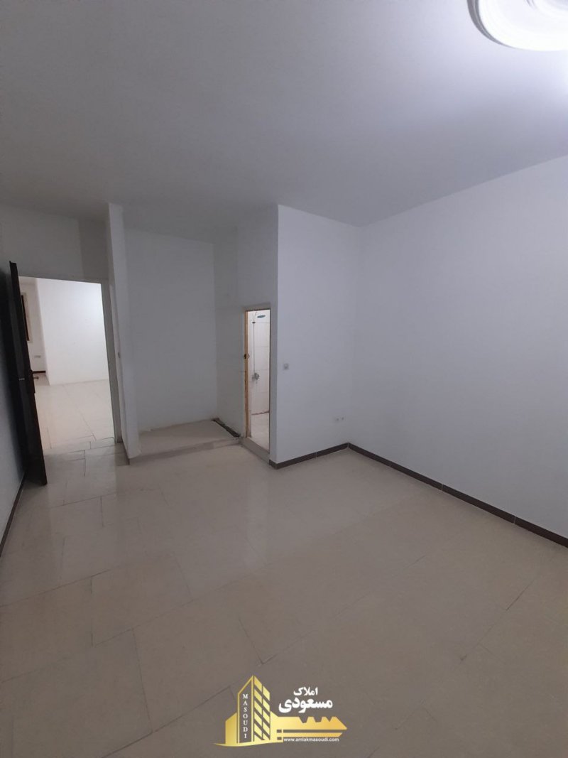 آپارتمان 120 متری دو خوابه در امیریه شهریار13741625688