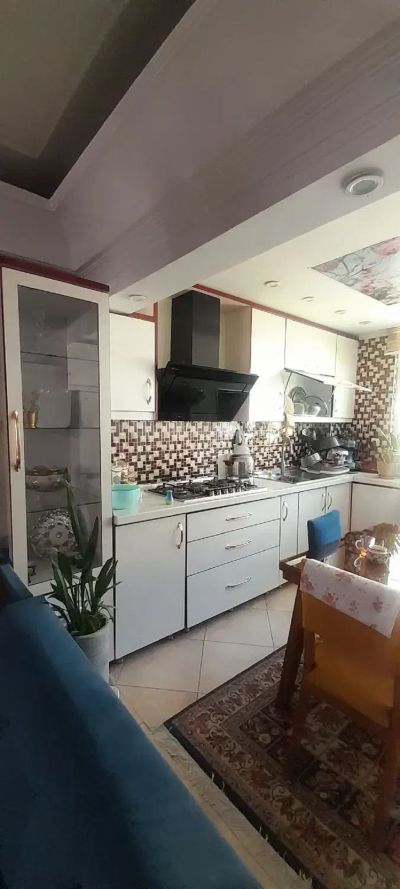 آپارتمان 100 متری دو خوابه در تهرانپارس غربی تهران