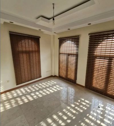 آپارتمان 95 متری دو خوابه در آجودانیه تهران