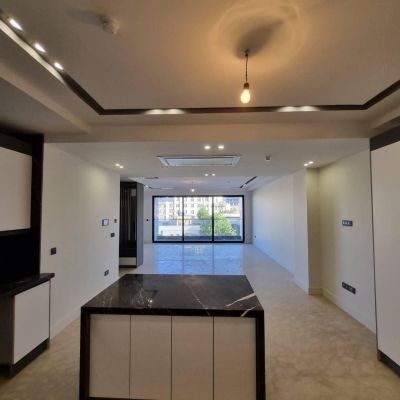 آپارتمان 142 متری سه خوابه در سعادت آباد تهران