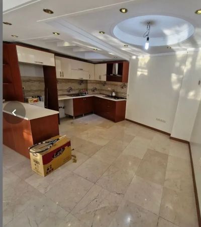 آپارتمان 95 متری دو خوابه در آجودانیه تهران