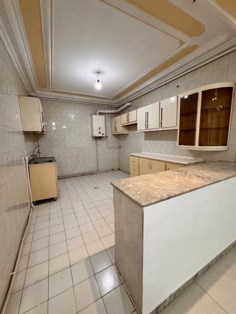 خانه 75 متری یک خوابه در باغمیشه تبریز13749125840