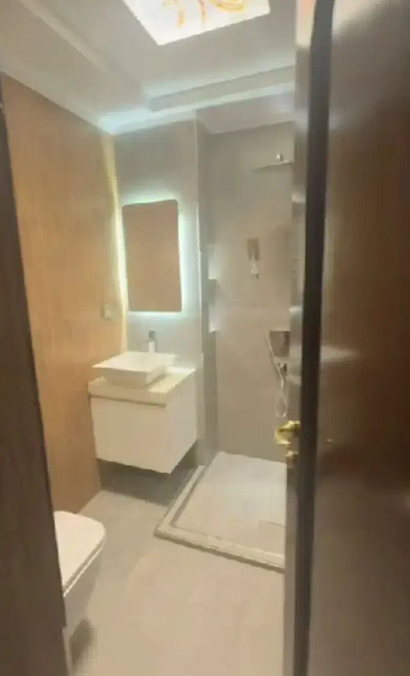 آپارتمان 280 متری چهارخوابه در الهیه تهران13747125794