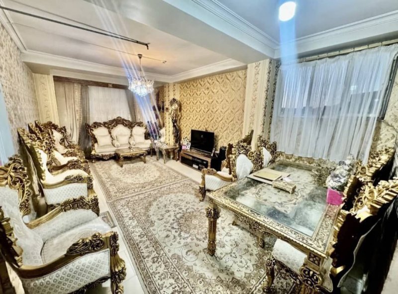 آپارتمان 80 متری دو خوابه در باغمیشه تبریز13748625824