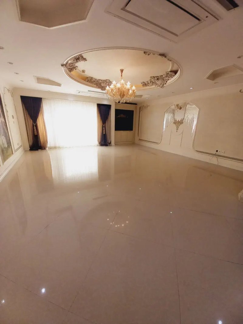 آپارتمان 160 متری سه خوابه در سعادت آباد تهران13753925945