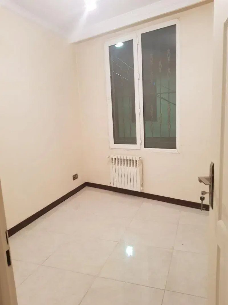 آپارتمان 61 متری دو خوابه در دارآباد تهران13748125802