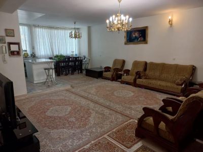 خانه 115 متری سه خوابه در سعادت آباد تهران