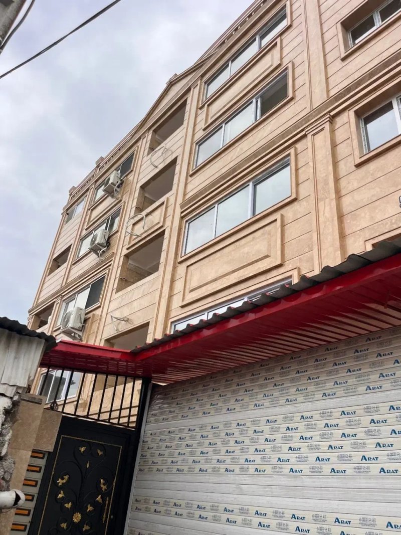 آپارتمان 140 متری سه خوابه در خیابان بابل قائم شهر13759226084