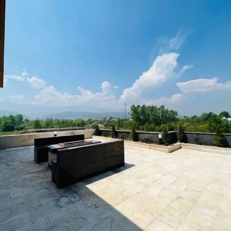 ویلا 300 متری سه خوابه در نور نور مازندران13767026287