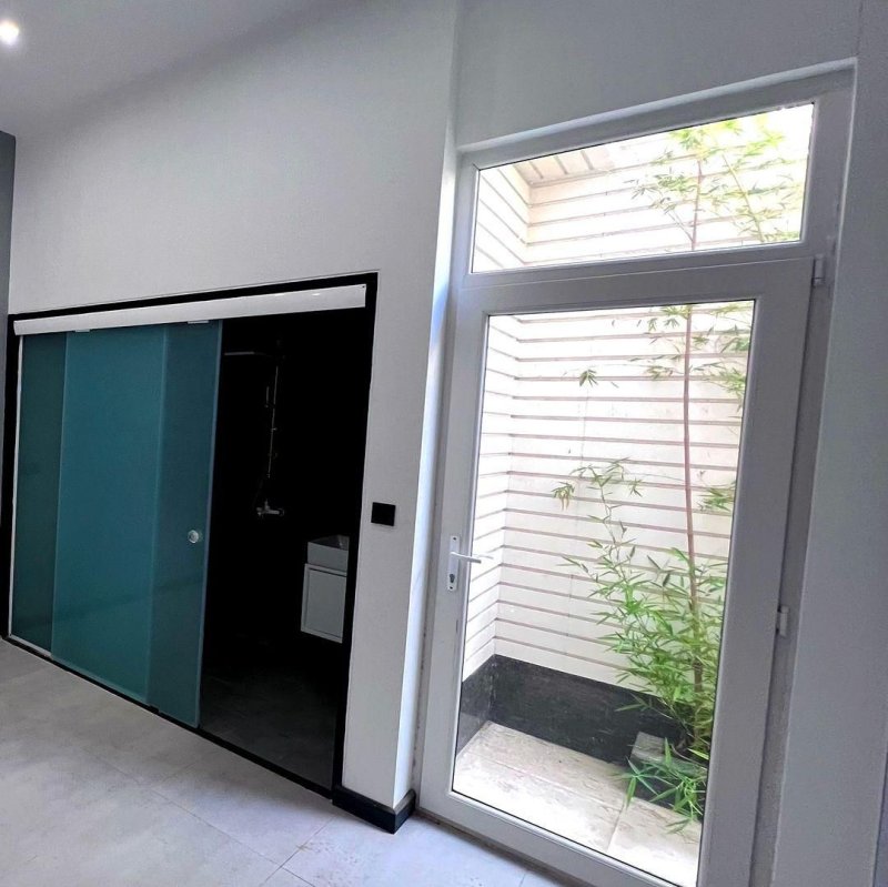 ویلا 250 متری دو خوابه در محمود آباد13766526265