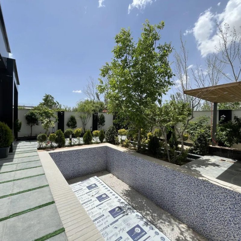 ویلا 300 متری سه خوابه در نور نور مازندران13764126190