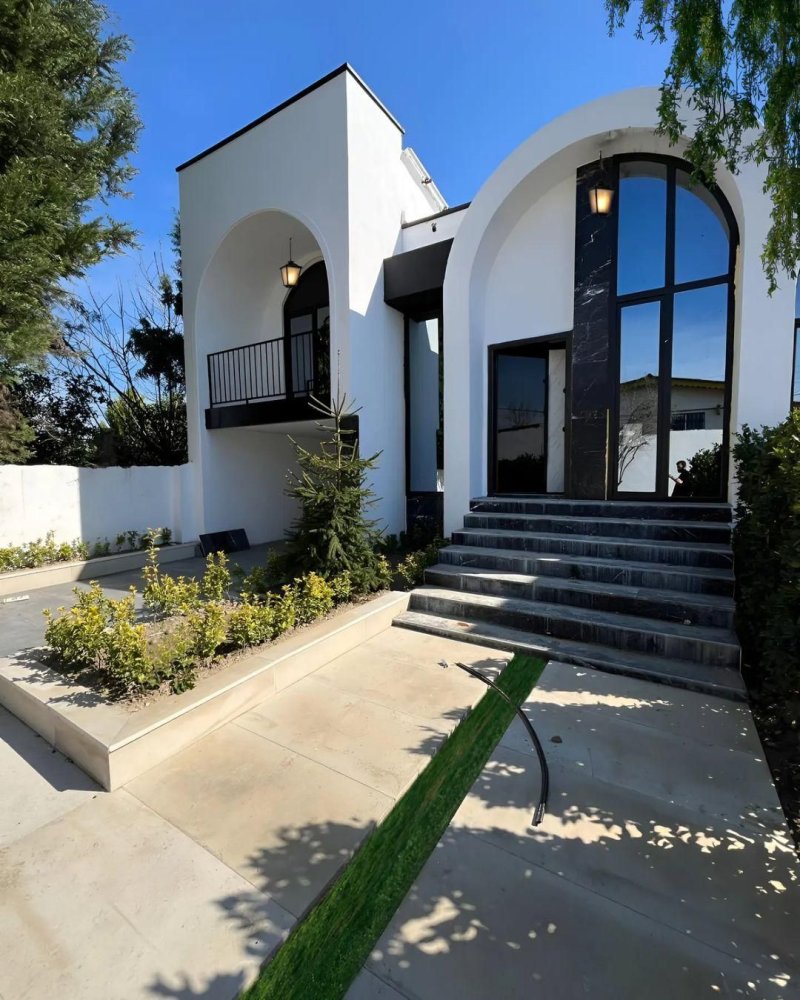 ویلا 300 متری دو خوابه در نور نور مازندران13769926401