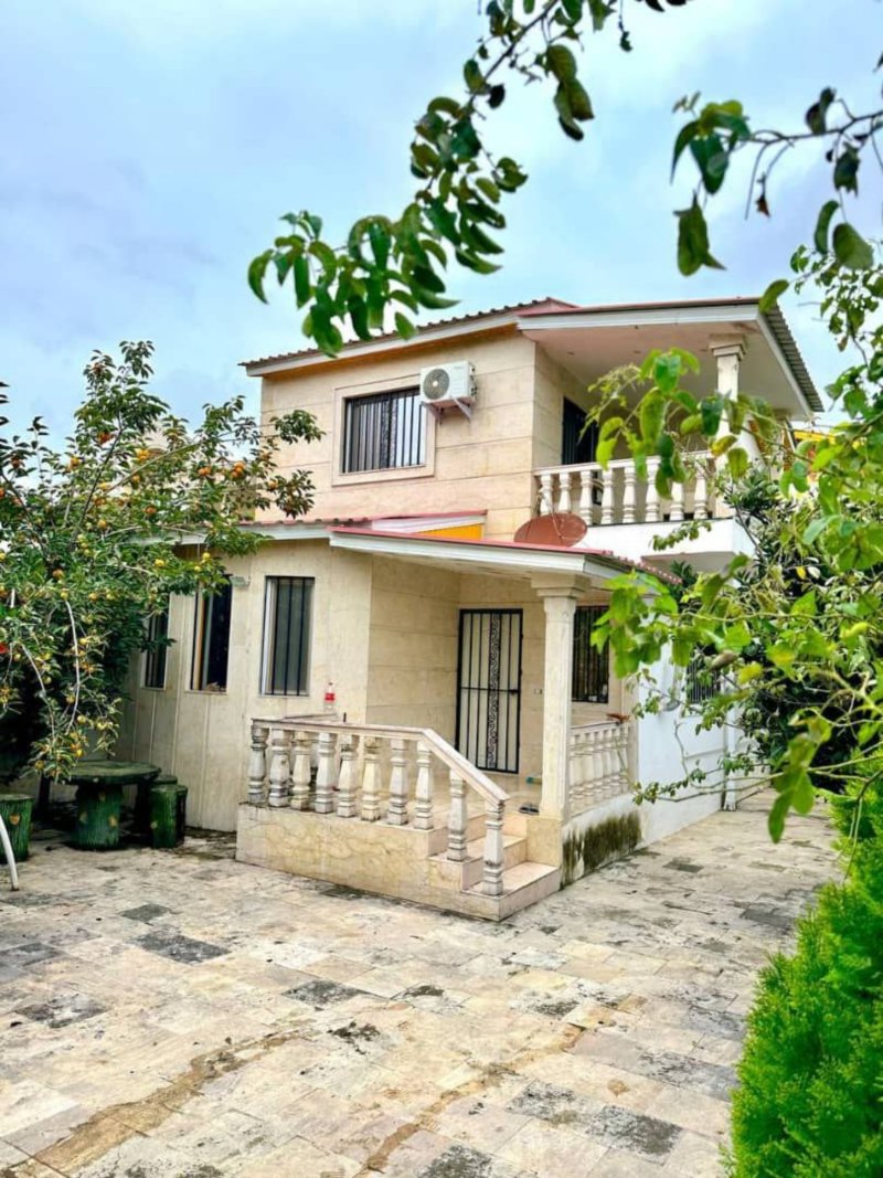 ویلا 260 متری دو خوابه در امیرآباد چمستان13772626581