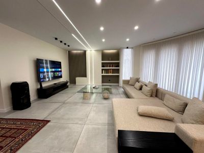 آپارتمان 225 متری سه خوابه در سعادت آباد تهران