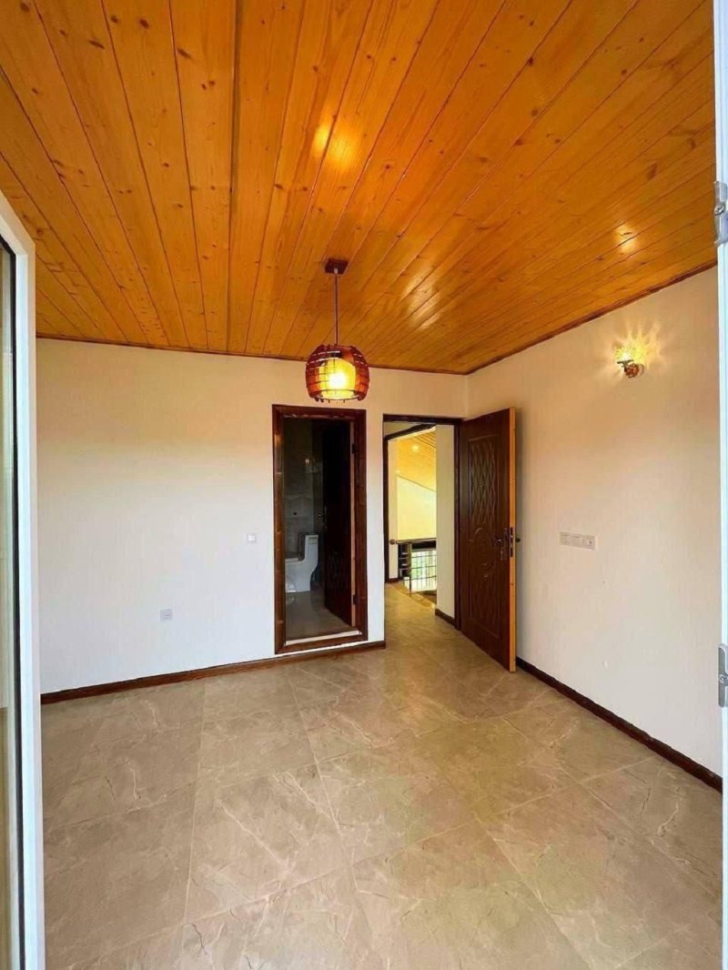 ویلا 250 متری سه خوابه در نور نور مازندران13768326355