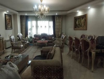 آپارتمان 105 متری دو خوابه در قلهک تهران