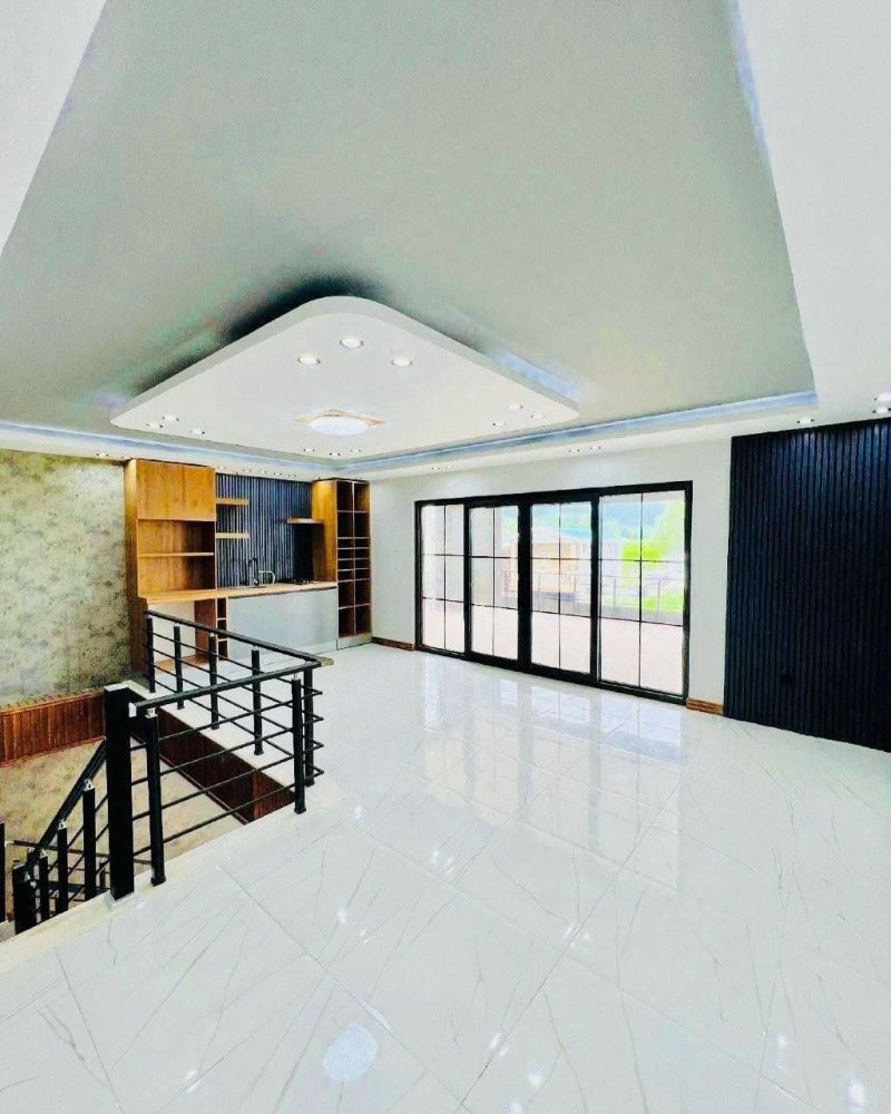 ویلا 380 متری سه خوابه در نوشهر13771426497