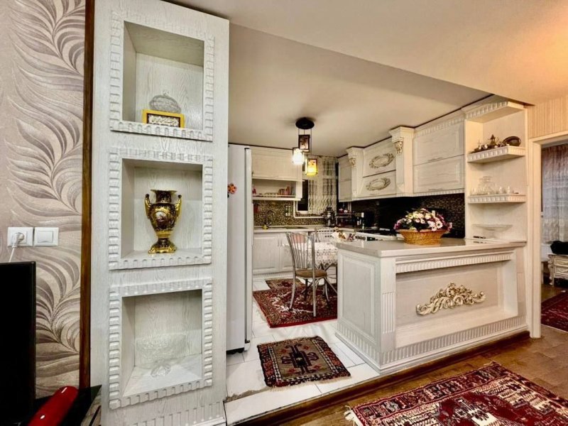 آپارتمان 94 متری دو خوابه در باغمیشه تبریز13775726693