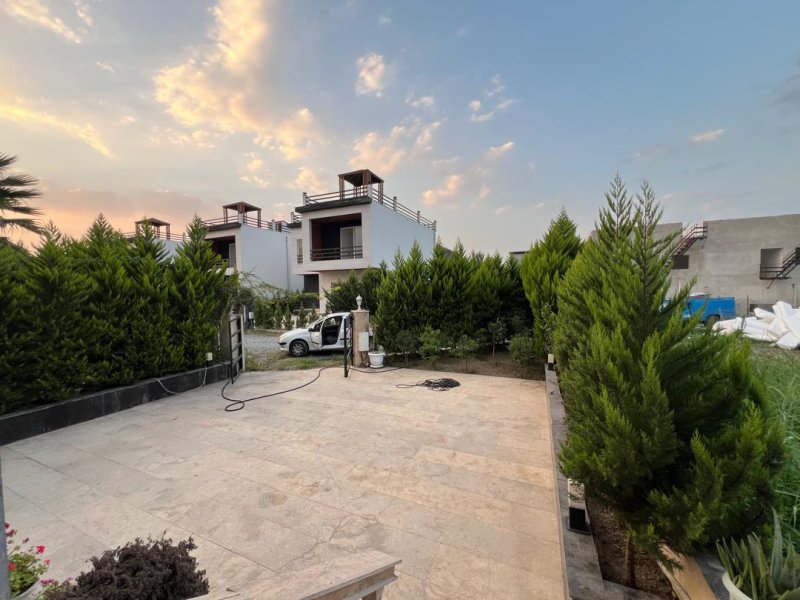 ویلا 200 متری دو خوابه در آهودشت چمستان13766926275