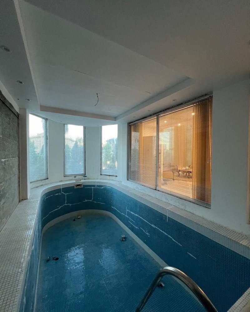 ویلا 450 متری چهارخوابه در نور نور مازندران13772726586