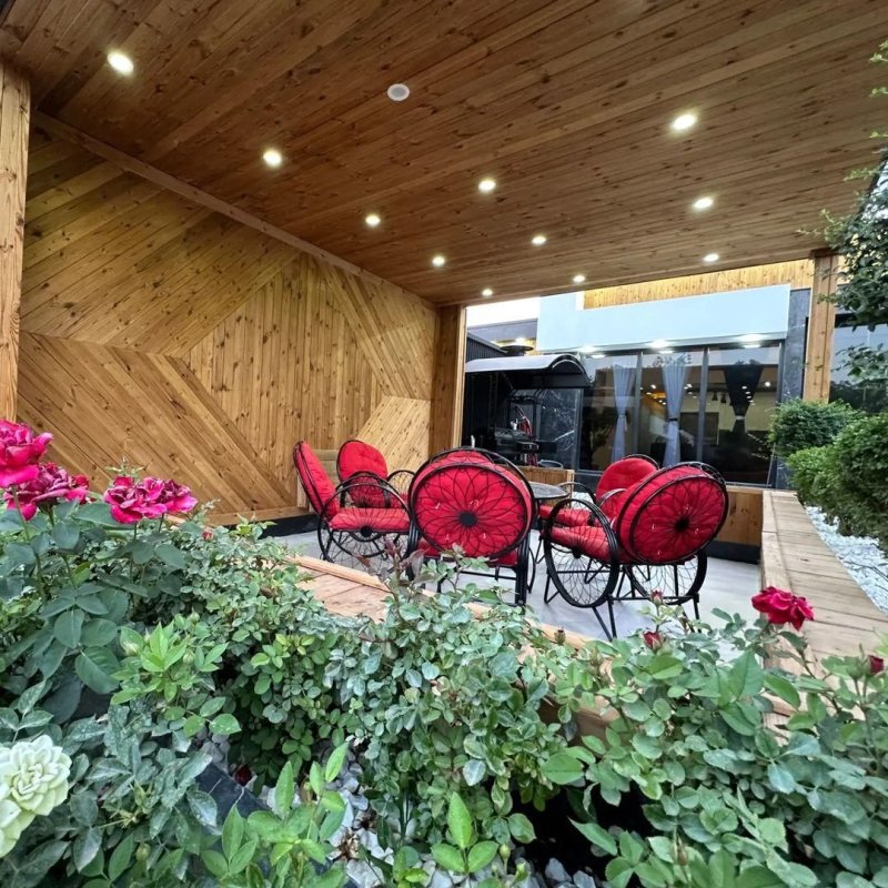 ویلا 300 متری سه خوابه در نوشهر13767426320