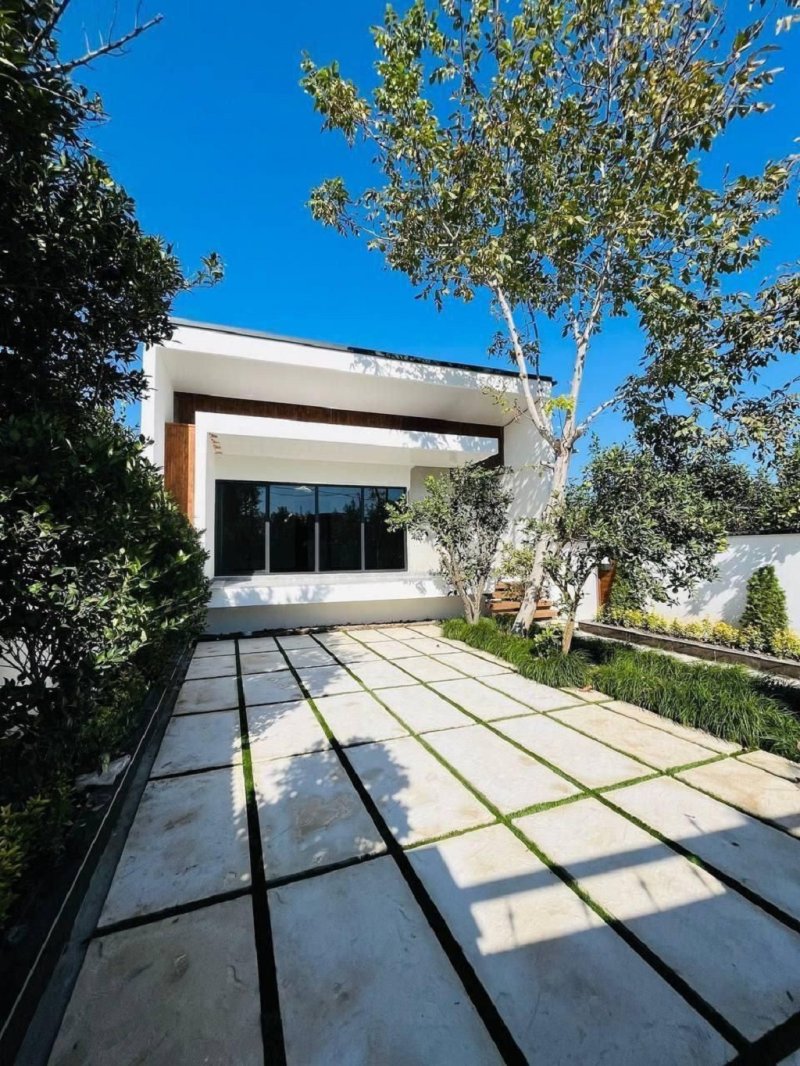 ویلا 250 متری دو خوابه در نور نور مازندران13770926458