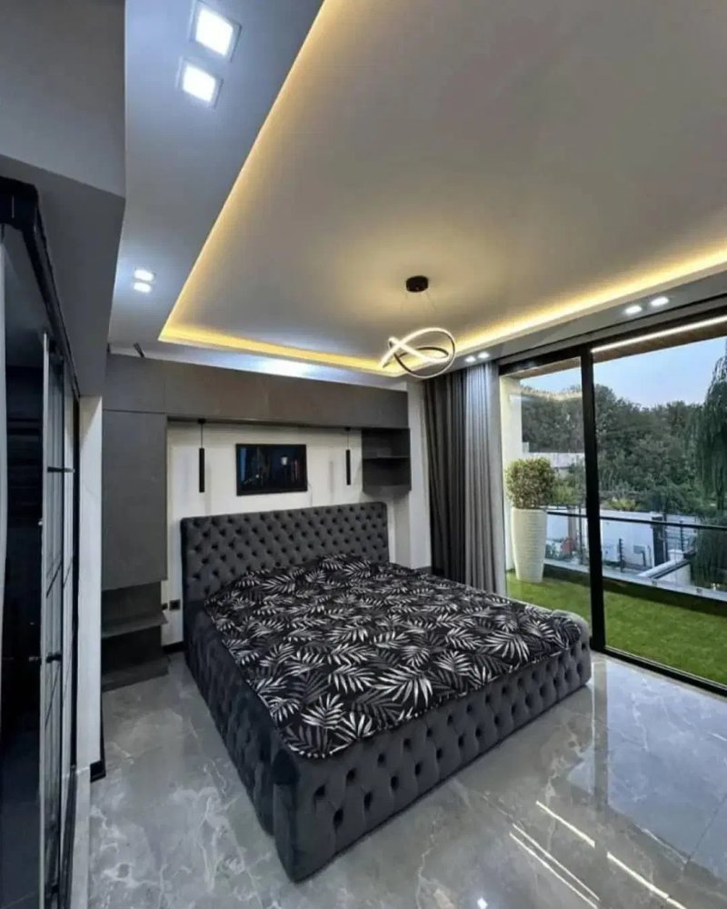 ویلا 350 متری چهارخوابه در نور نور مازندران13771926538