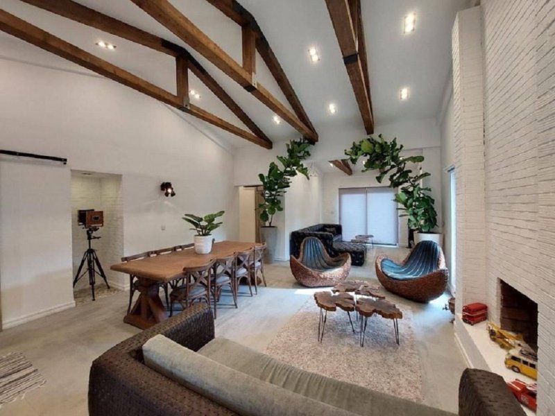 ویلا 400 متری چهارخوابه در محمود آباد13770626438