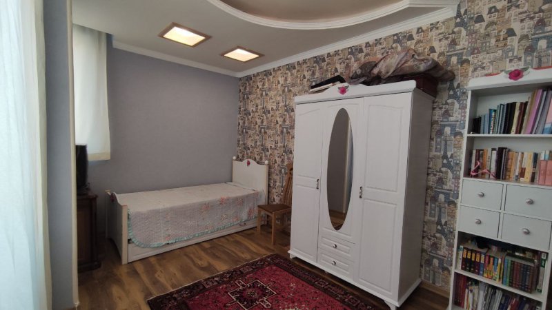 آپارتمان 165 متری سه خوابه در ولیعصر تبریز13775026674