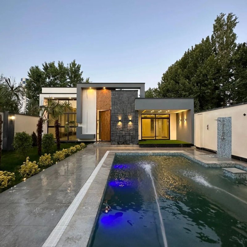 ویلا 280 متری سه خوابه در نور نور مازندران13764526207