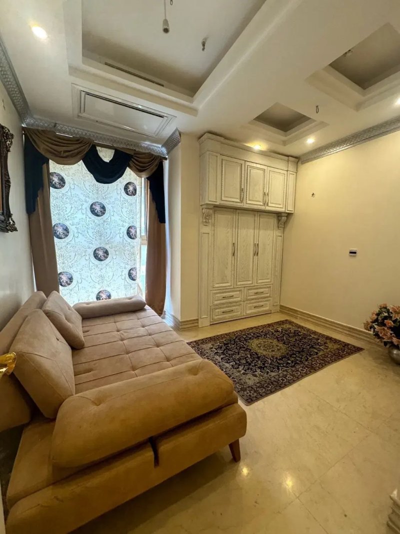 آپارتمان 190 متری سه خوابه در سعادت آباد تهران13757726056